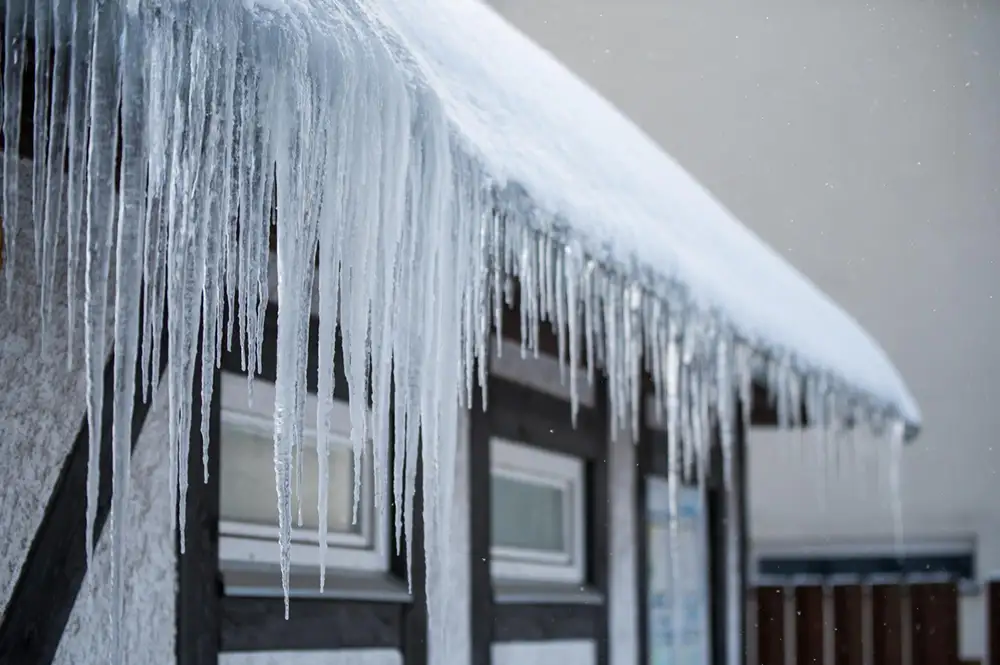 Icicles, ice dams